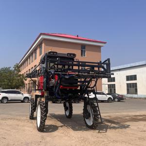 2000L Autonomous <strong>Agricultural</strong> Chemical Sprayer with Fertilizer Spreaders Boom Sprayers Featuring Engine Gearbox Core <strong>Components</strong> - Product Image 3