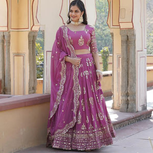 Diseñador Faux Georgette Lehenga Choli con lentejuelas pesadas bordadas trabajo desgaste de fiesta Lehenga, función de boda desgaste Lehenga. - Product Image 1