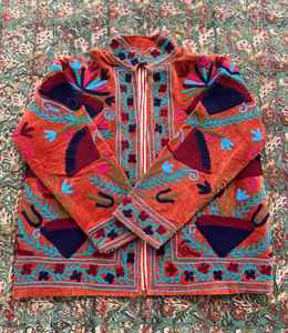 Chaqueta de vestir informal de primavera para mujer, chaqueta con bordado Floral para mujer, chaqueta de cuentas Suzani hecha a mano, forro de Cachemira de seda de terciopelo indio - Product Image 1