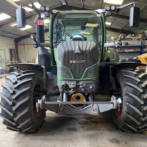 Tractores Fendt 513 Vario con consumo de combustible eficiente para la agricultura - Product Image 4