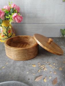 Premium Handcrafted Wooden Classic Mango Wood Chapati/ Roti <b>Box</b> - Casserole - Product Image 3