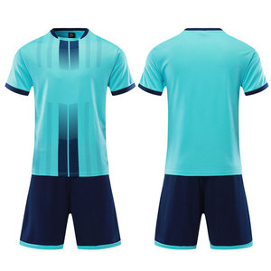 Maillot et short en polyester 100% à séchage rapide avec nom d'équipe personnalisé pour les clubs, les académies et l'entraînement. - Product Image 2