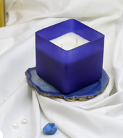 Bougie parfumée en pot carré à la lavande