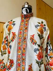 Chaqueta bordada hecha a mano Unisex de alta moda con patrón de hojas, diseño bohemio de manga larga, de tela tejida Material, tamaño Mini - Product Image 2