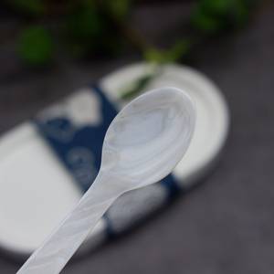 Cuillère à caviar en nacre fabriquée à la main de qualité supérieure Design élégant pour la cuisine raffinée Connexion directe du fabricant - Product Image 3