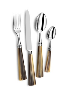 Juego de cubiertos de cuchara de acero inoxidable de excelente calidad 100% Cuchara de cuerno de búfalo natural Fabricación Precio asequible - Product Image 1