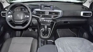 PEUGEOT LANDTREK 2023 USADO, Volante a la Izquierda/Derecha - Product Image 2