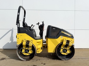 Rodillo Compactador Vibratorio de Doble Tambor de Alta Eficiencia Ammann AA99A, Motorizado de 37kW, Rendimiento Estable para la Construcción de Carreteras - Product Image 3