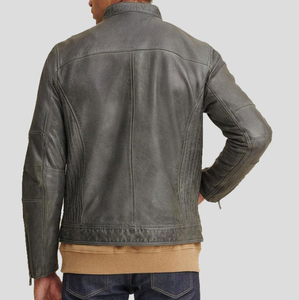 แจ็คเก็ตหนังแฟชั่นใหม่รุ่นฮิตปี 2026 สำหรับผู้ชายและผู้หญิง กันลม คอตั้ง โลโก้ด้านหน้า คุณภาพสูง - Product Image 2