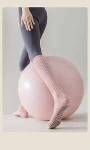 Chaussettes de yoga et de Pilates à compression sans couture avec logo personnalisé, antidérapantes, respirantes, pour barre et trampoline, avec grip au niveau de la cheville - Product Image 4