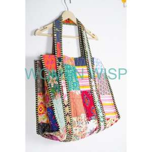 Sac fourre-tout matelassé Patchwork de conception personnalisée pour femmes grand sac à main en coton multicolore à motif floral pour plage printemps automne - Product Image 6