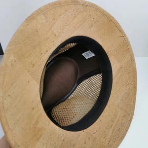 Chapeau en liège naturel avec filet - Product Image 2