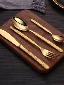 Juego de Cubiertos de Acero Inoxidable Hecho a Mano, Estilo Real de Lujo, Tamaño Personalizado Disponible, Ecológico, Libre de BPA, para Fiestas - Product Image 4