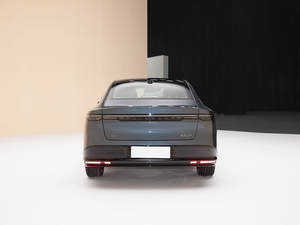 Sedán Eléctrico Usado Verificado de Alto Rendimiento, Modelo N7-Look de Nueva Energía, Motor de 200-250kW, Autonomía NEDC de 601-700km, Batería de 110kWh, 5 Plazas - Product Image 2