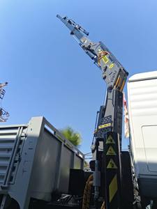 GRUE ENTIÈREMENT PLIÉE TÉLÉCOMMANDÉE PMA 200 SÉRIE B4 GRUE MONTÉE SUR CAMION 7 TONNES PRIX ABORDABLES DE LA TURQUIE - Product Image 2