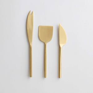 Conception unique de cuillère et fourchette plaquées or pour ensemble de service de soupe à salade de fruits serveurs de riz/soupe décoratifs en métal avec poignée solide - Product Image 3