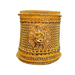 Vente en gros de bracelets sertis de bracelets de style moderne plaqués or 22 carats pour femmes portant des bijoux par les exportateurs indiens - Product Image 2