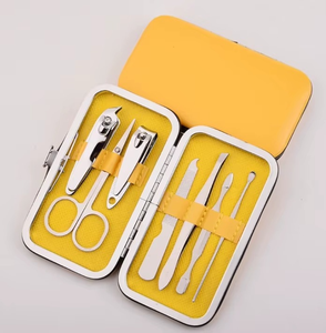 Juego de Manicura y Pedicura Profesional de Alta Calidad de 7 Piezas, Kit de Instrumentos de Belleza de Diseño Superior, Acero Inoxidable - Product Image 2