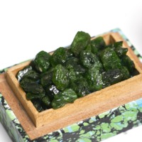 Lot de 10 pierres précieuses naturelles de tourmaline verte de haute qualité, 12-16 mm, brutes, non traitées, à effet optique étoilé, taillées à la main, pour pendentifs et bagues