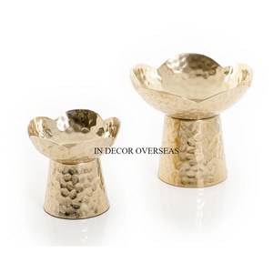 Bandeja de servicio de metal resistente de diseño elegante chapado en oro de alta calidad con tamaño y logotipo personalizados disponibles al precio más bajo - Product Image 4