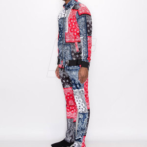 ชุดวอร์มซับลิเมชั่นคุณภาพสูง ผลิตตามสั่ง 100% โพลีเอสเตอร์ พร้อมโลโก้แบบกำหนดเอง ชุดวอร์มซับลิเมชั่นแบบมีซิปสำหรับผู้ชาย - Product Image 3