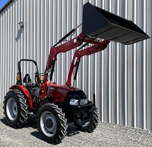 Mini tracteur à roues CASE IH Farmall 60A avec puissance nominale de 40 à 180 HP pour la ferme - Product Image 4
