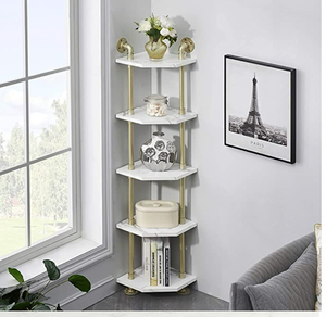 Étagère d'angle en marbre blanc à cinq niveaux avec des détails en or industriel. Décoration moderne disponible à prix de gros. - Product Image 1