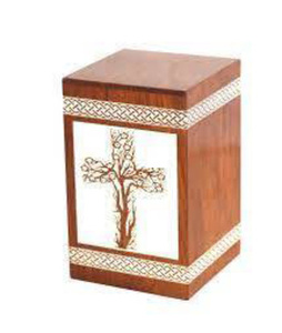 Urnas de madera hechas a mano para cremación, urnas funerarias decorativas para hombre y mujer a bajo precio - Product Image 2