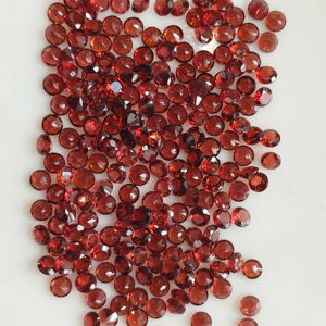 พลอยโกเมนแดงธรรมชาติ 3.75 มม. ทรงกลมเจียระไนแบบบริลเลียนท์ คุณภาพดีที่สุด สำหรับทำเครื่องประดับ - Product Image 4