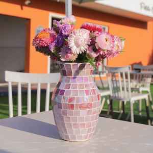 Vase à fleurs de table aspect mosaïque fini pour la décoration intérieure pour faire un bon design intérieur en couleur argent style décoratif fait main - Product Image 1