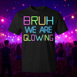 Maglietta a maniche corte con effetto tie-dye fluorescente, girocollo, unisex per adulti, con grafica psichedelica da festival. - Product Image 3