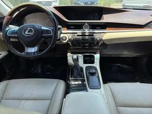 2016 Lexus ES 350 Base - Product Image 3