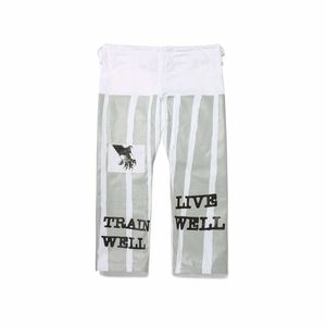 2025 famoso modelo BJJ GI Unisex alta calidad brasileño Jiu Jitsu Kimono con pantalones cortos de diseño personalizado hecho a medida - Product Image 4