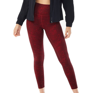 Vente en gros, nouvel arrivage de pantalons de jogging mi-longs de haute qualité pour femmes, pantalon de yoga fitness décontracté fabriqué au Pakistan pour l'hiver pas cher - Product Image 2