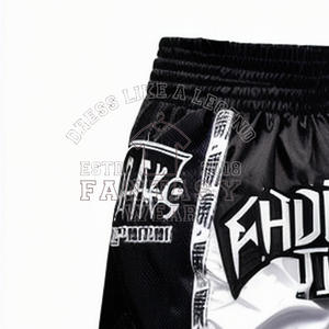 Shorts de combat MMA personnalisés OEM/ODM FANTASY WEAR avec doublure de compression intégrée, pour entraînement MMA et grappling UFC. - Product Image 4