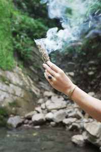 แหวนง่ามสีโรสโกลด์14k ประดับด้วยหินอัญมณีสีขาวของขวัญครบรอบที่สมบูรณ์แบบสำหรับผู้หญิงและเด็กผู้หญิง - Product Image 2