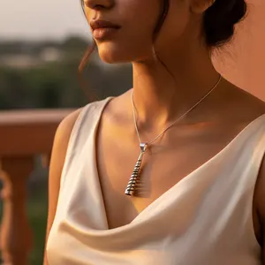 Collar con Colgante de Plata 925 Chapado en Rodio Hecho a Mano con Topacio para Mujer - Product Image 3