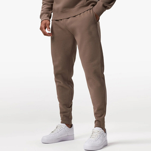 Pantalon de survêtement bleu marine pour hommes Coupe décontractée en coton polaire doux ourlet côtelé Look ajusté avec vêtements décontractés de qualité supérieure Joggers 100% coton - Product Image 5