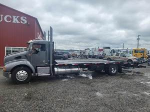 มีรถบรรทุก Kenworthhs T300 แบบพื้นเรียบสำหรับขาย - 300 แรงม้า, เกียร์ธรรมดา 9 สปีด รถบรรทุกมือสองพร้อมการรับประกัน - Product Image 3
