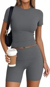 Logo de conception personnalisée nouveau style ensembles d'entraînement 2 pièces imperméables pour femmes de grande taille tenues de gymnastique courtes ensemble de yoga - Product Image 2