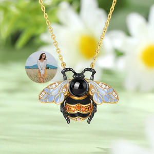 จี้สร้อยคอเงินแท้สเตอร์ลิงฉายภาพถ่ายส่วนตัวลายผึ้งน้ำผึ้ง Jeulia - Product Image 6