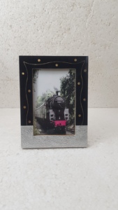 Cadre photo en résine fait à la main vente chaude cadre photo de forme rectangulaire et cadre photo en or et couleur crème - Product Image 2