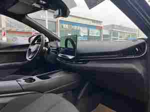 <span class=keywords><strong>Volkswagen</strong></span> <span class=keywords><strong>ID</strong></span>.UNYX Pro Longue Portée 2024 - Véhicule Électrique d'Occasion, Qualité Export, Bien Entretenu, Grande Autonomie - Product Image 2