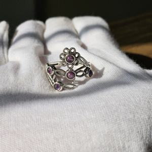 แหวนอเมทิสต์ดอกไม้สีเงินน้ำหนักเบาสวยงามสำหรับงานแต่งงานงานเลี้ยงวันครบรอบ - Product Image 5