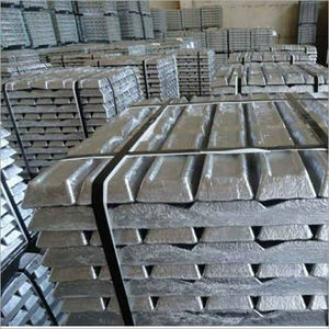 Offre Spéciale d'extrusion d'aluminium de chute directe d'usine 6063 avec tous les certificats - Product Image 1