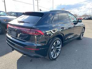 Audi Q8 quattro Prestige 55 TFSI 2024 Usado en Excelentes Condiciones, Sin Accidentes, Volante a la Izquierda/Derecha - Product Image 6