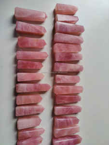 Torre de cuarzo rosa NATURAL para meditación, piedra preciosa NATURAL para REIKI HELING, torre decorativa metalizada, venta al por mayor - Product Image 4