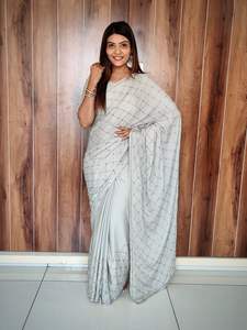 Sari de seda pesada de último diseñador con diamante pesado y trabajo en piedra Sari elegante y lujoso - Product Image 3