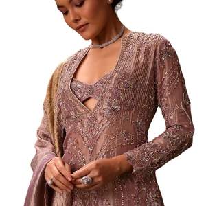 Tissu platine lilas Kurti Sharara ensemble avec Dupatta brodé pour réception de mariage tenue de fête nuptiale - Product Image 2