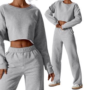 Femmes décontracté hiver Streetwear ensemble à manches longues haut court à capuche plat avant polaire pantalons de survêtement taille élastique fermeture 100% coton - Product Image 6